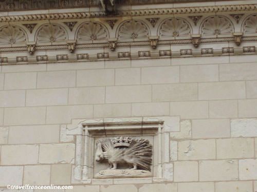 Chateau de Chaumont sur Loire - Porcupine emblem on Renaissance wing