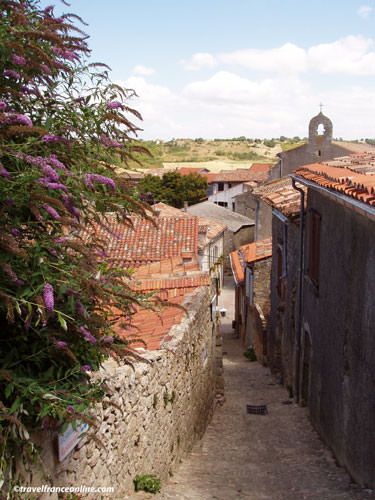 Lautrec village lane