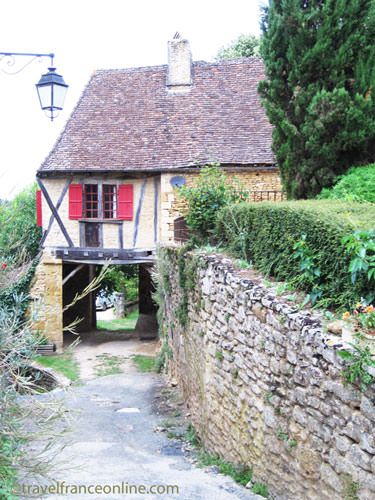 Medieval building in Limeuil