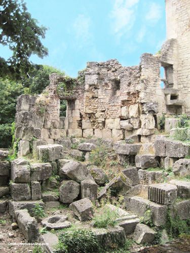 Vestiges of the Gallo-Roman rampart - La Cite - antic Perigueux