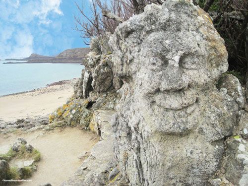 Rotheneuf Carved Rocks - Vive la Joie