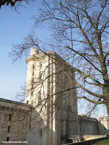 Chateau de Vincennes - Tour du Village