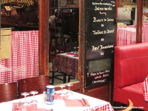 Paris 3rd district - cafe restaurant terrace