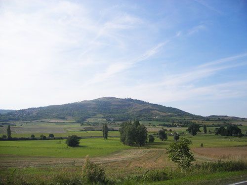 Plateau de Gergovie seen from the plain