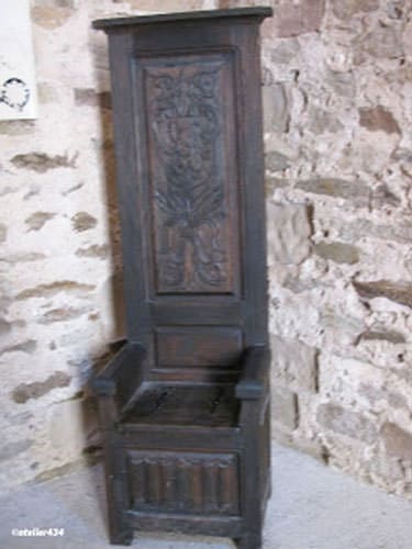 Richard the Lionheart's coat-of-arms in the castle of Najac