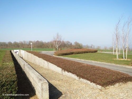 La Royere - Concrete trench
