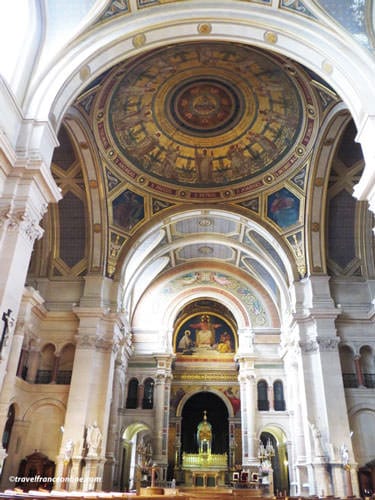 Saint Francois Xavier Church - Chancel