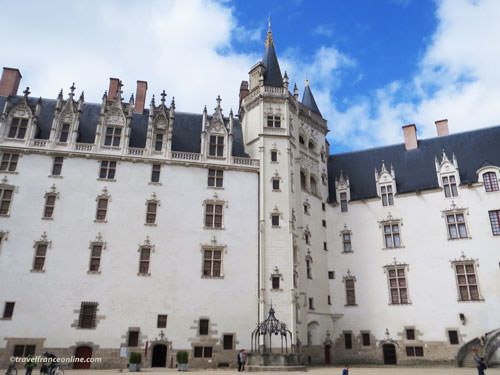 Castle of the Dukes of Brittany in Nantes - Grand Logis, Tour de la Couronne and Grand Gouvernement