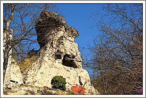 Les Grottes de Perrier - Tour de Maurifet