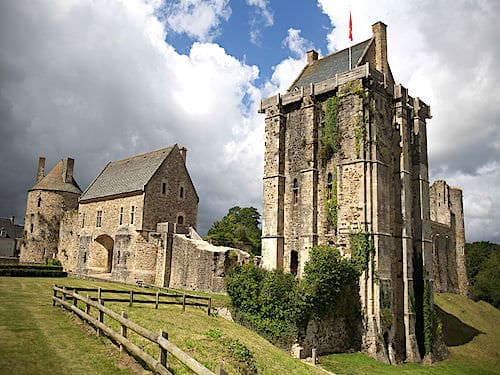 Castle of Saint-Sauveur-le-Vicomte - donjon