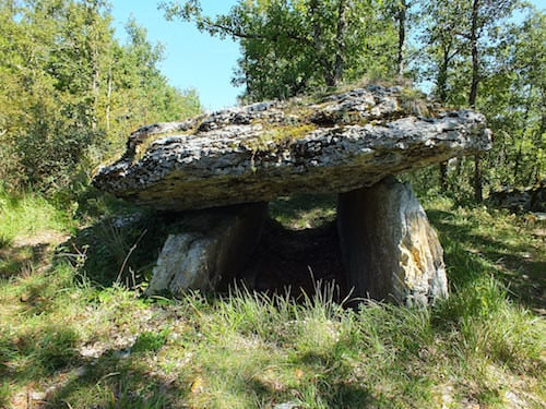 Dolmen de Martignes in Beduer - Lot