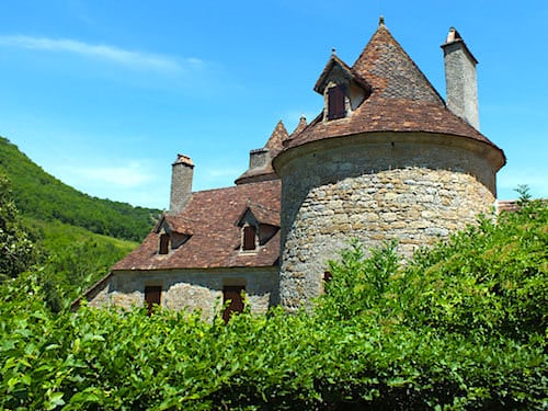 Chateau de Limargue in Autoire - round defense tower