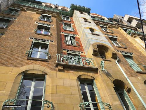 Castel Beranger - Detail facade