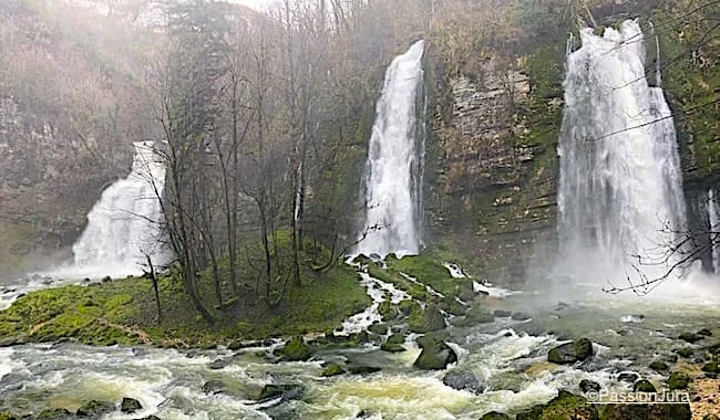 Flumen waterfalls