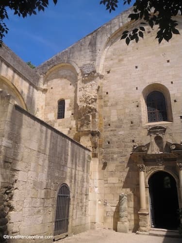 Saint-Honorat Church courtyard on the site of never-built nave - Les Alyscamps necropolis in Arles