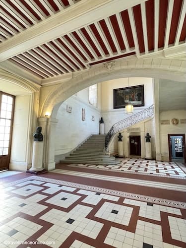 Montpellier - Faculty of Medicine's entrance hall