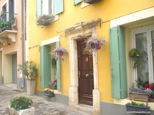House in Rue de la Porte des Maréchaux in Saint Gilles du Gard